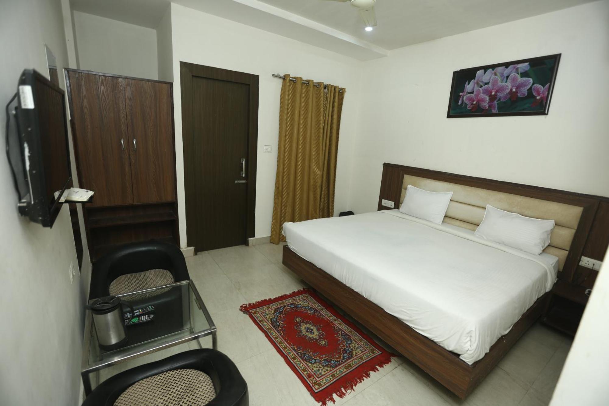 24 Hotel & Resort Agra  Extérieur photo