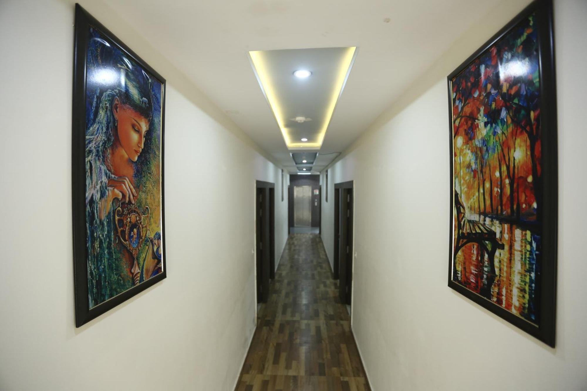 24 Hotel & Resort Agra  Extérieur photo