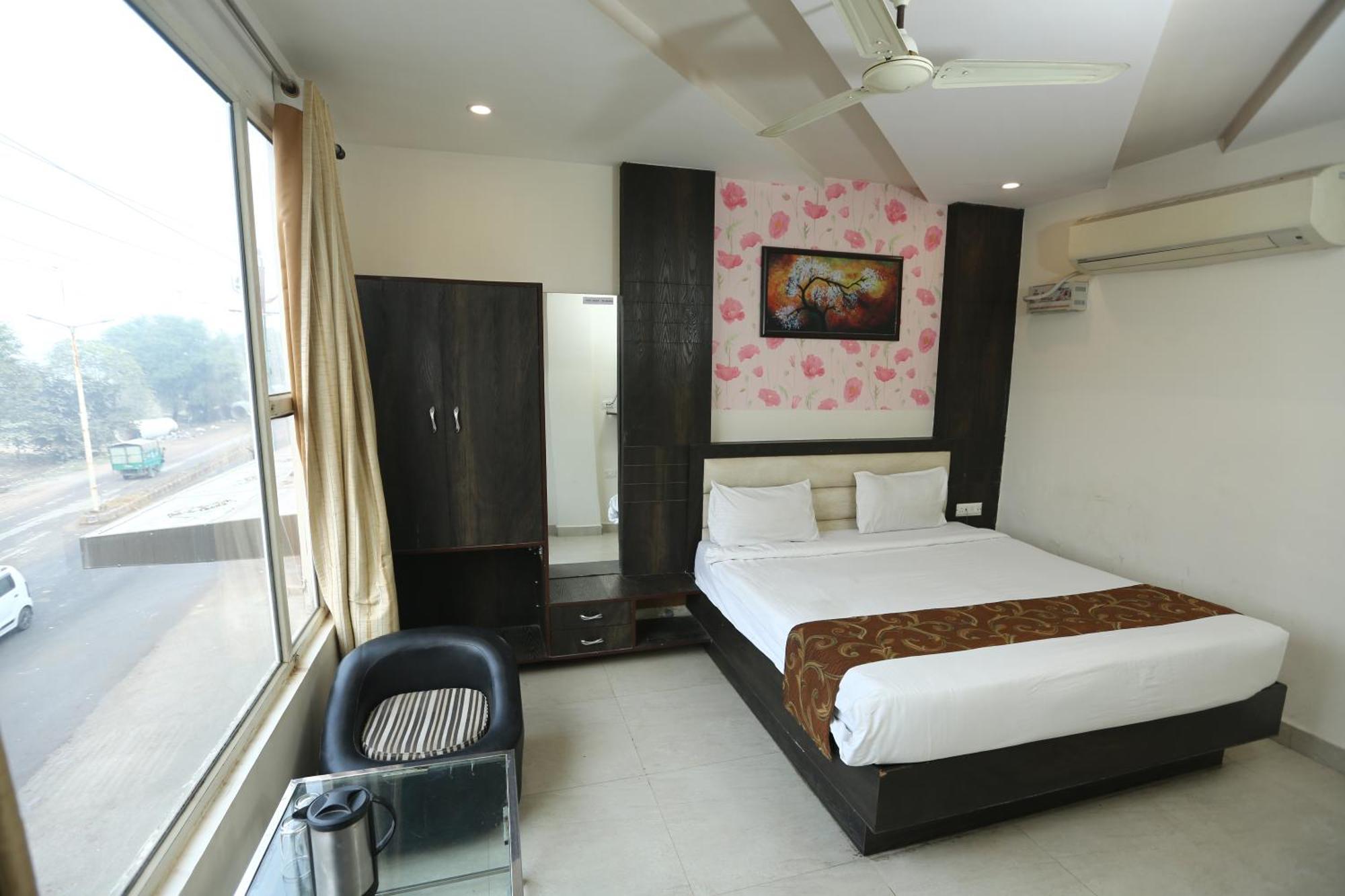 24 Hotel & Resort Agra  Extérieur photo